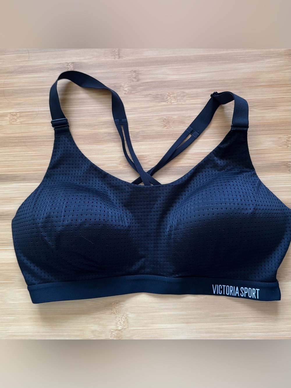 VSX adjustable lightly-lined mesh Sports Bra Victorias Secret VS 36D | Black